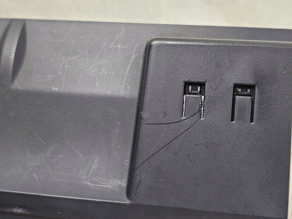 фото №9, Защита заглушка port разъём usb aux skoda octavia iii