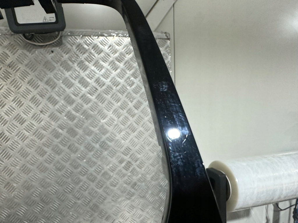 фото №12, Ford fiesta mk8 рамка dekor роз'єм прикурювача