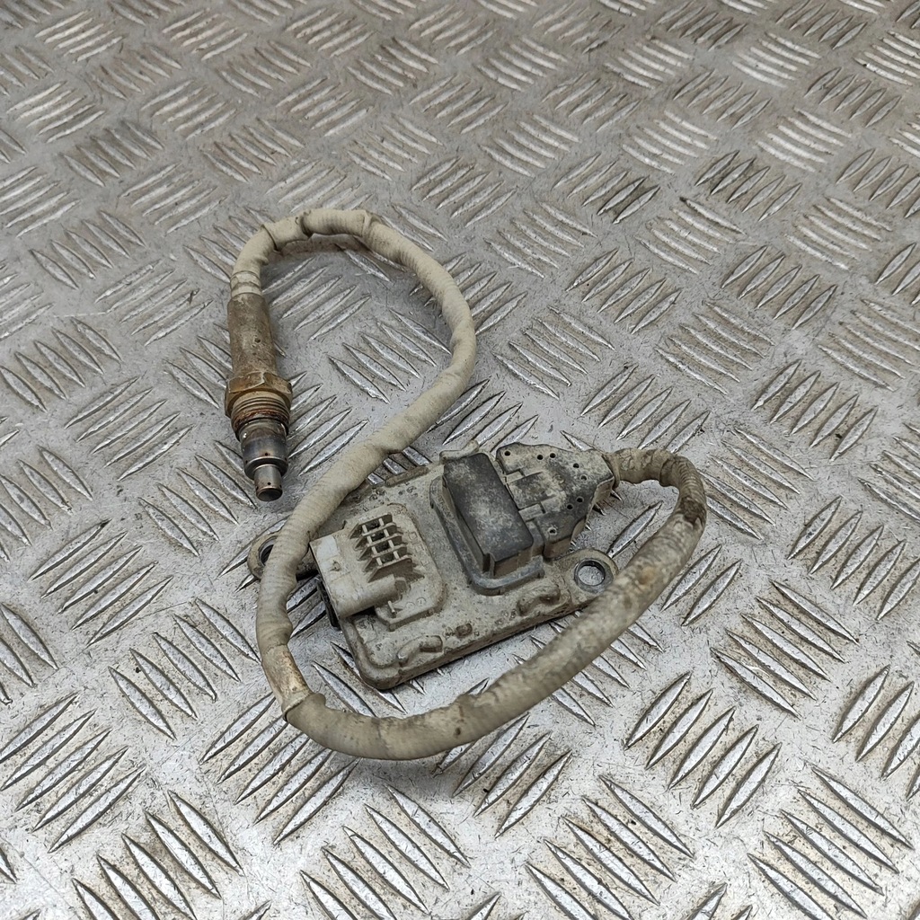 фото №1, Nissan np300 2017 датчик лямбда-зонд