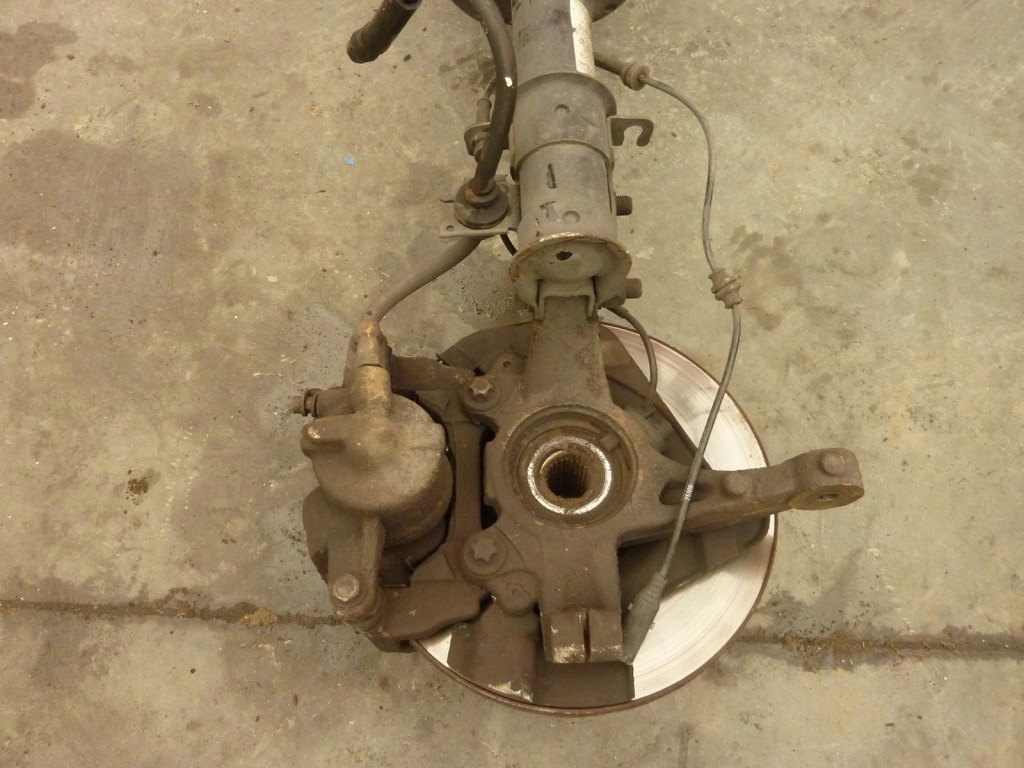 Амортизаторна стійка поворотний кулак fiat fiorino bipper nemo 1.4 hdi правий Київ