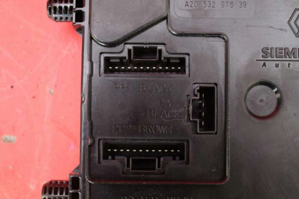 Модуль комфорта 284b10037r renault laguna 3 iii 2.0 dci 131 km 07-11 с Разборки