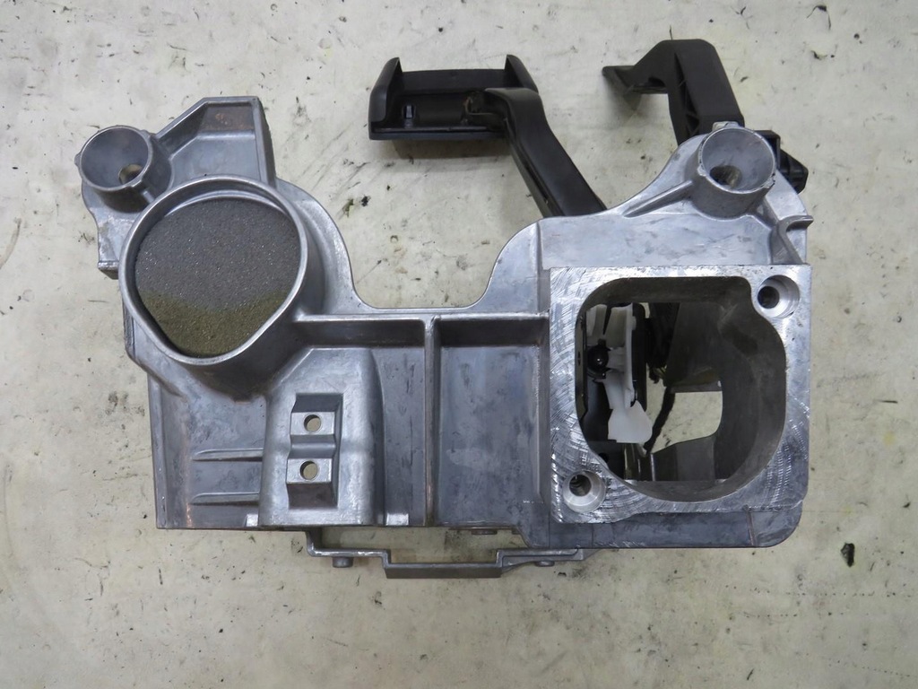 фото №5, Педаль гальма газу потенціометр каркас audi q5 8r 3.2 fsi 8k1723523