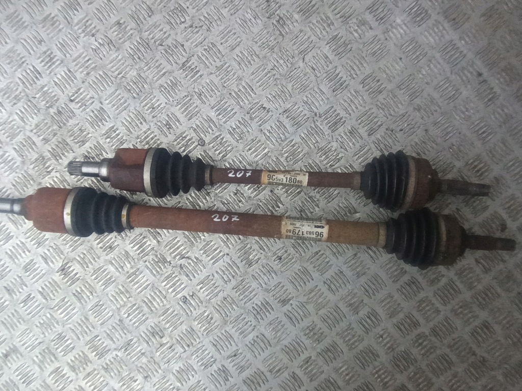 фото №1, Приводной вал правая перед peugeot 207 1,4 16v 9659317980