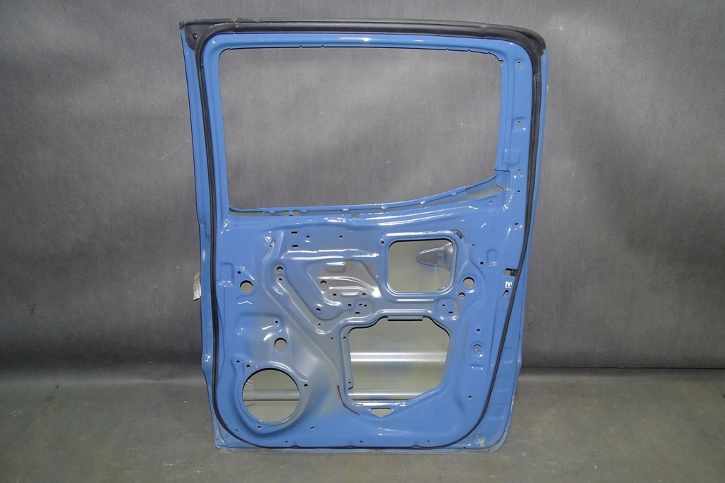 фото №12, Toyota tacoma 14- двері праве задня задні oryg