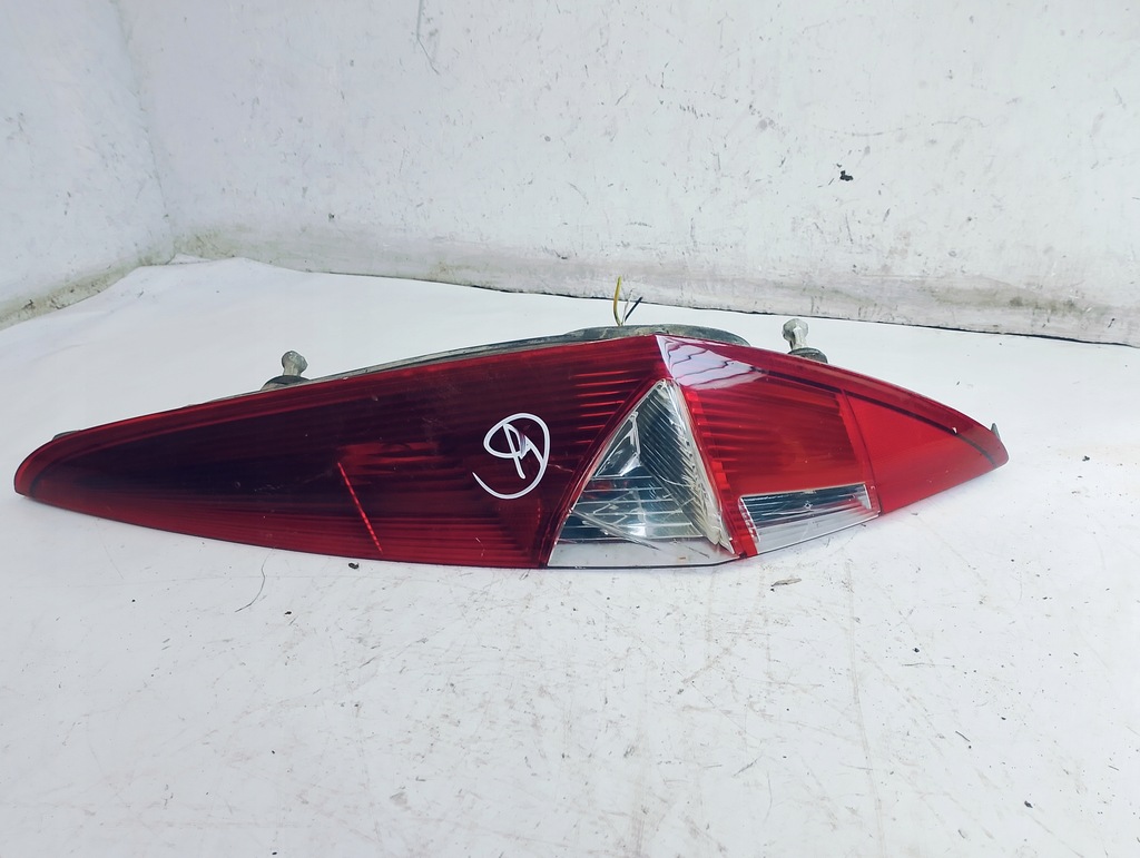 фото №1, Лампа права задня правий задня fiat punto ii