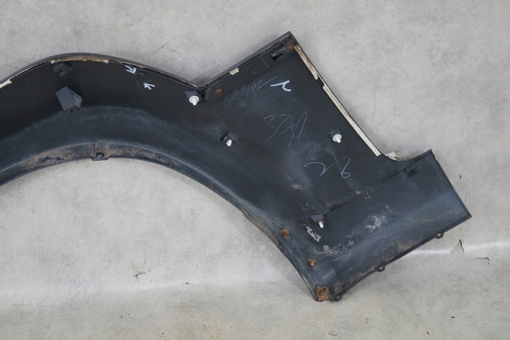 фото №6, Молдинг крыла правый перед hyundai terracan 01-04