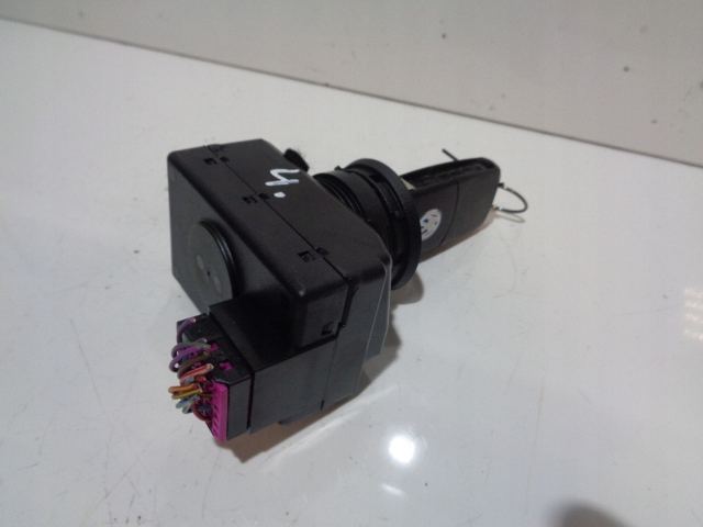 фото №15, Замок запалювання ключ audi vw 3d0905865h 3d0 905865e