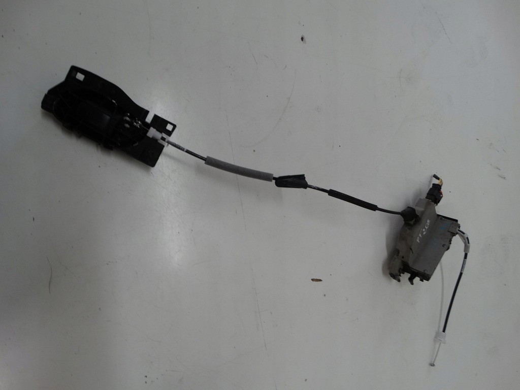 фото №1, Замок дверь+ ручка внутренний. правый задняя peugeot 208