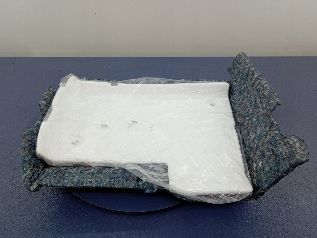 фото №1, Clio v 19- шумоізоляція пінополістирол підлога правий перед 749404146r