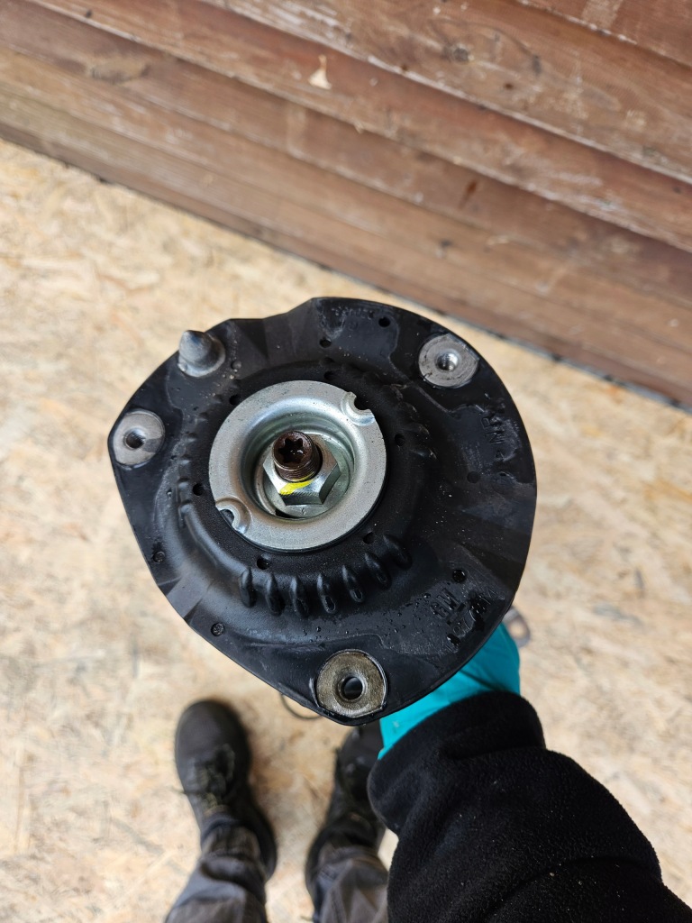 Купити Поворотний кулак mcperson opel astra k 17r. cdti 39039574 правий перед