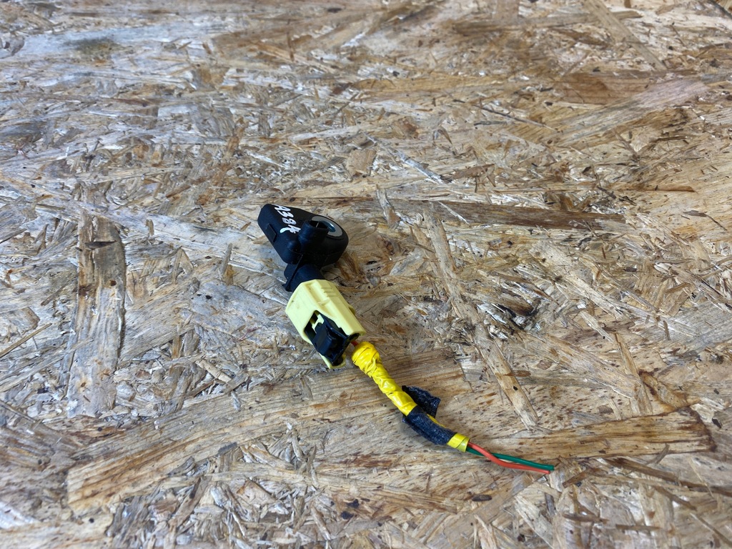 фото №8, Датчик удара штекер hyundai kona 95920-k4000