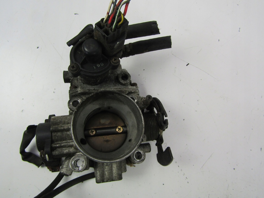 фото №1, Mitsubishi carisma da дроссельная заслонка 1,6 103km 4g92