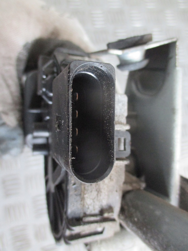 фото №13, Механизм дворник перед mazda 3 03-06r