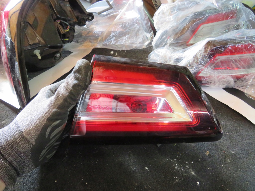 фото №1, Лампа w кришка права renault clio 4 iv lift