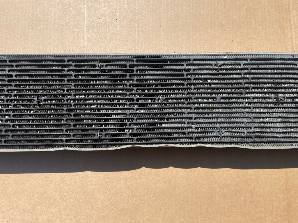 Audi q5 80a радиатор воды 80a145804d Киев