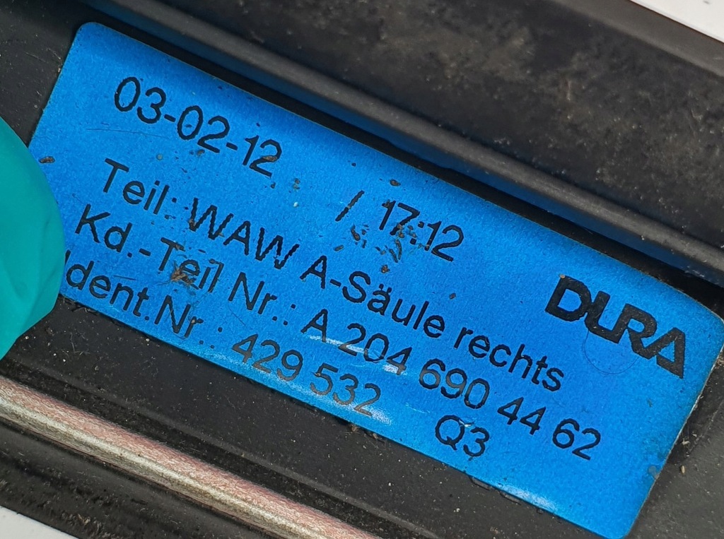 фото №7, Молдинг стекло лобовое правая mercedes glk x204