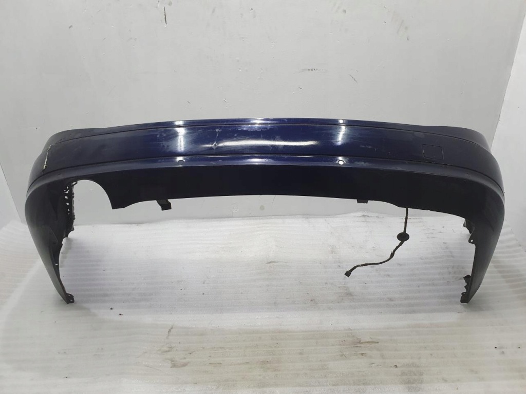 Бампер задний комплектный  pdc mercedes c-klasa w204 Цена