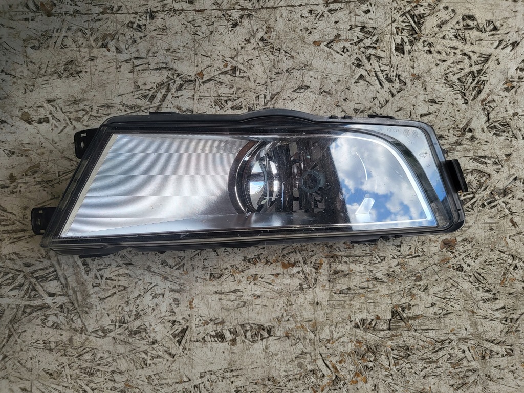 фото №1, Skoda octavia iii протитуманна фара правий перед 5e0941700