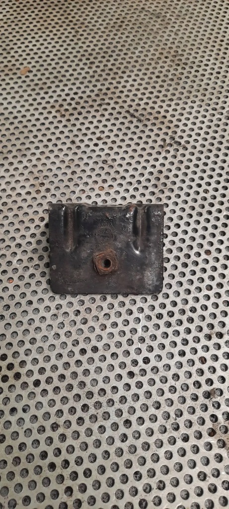 фото №2, Кронштейн крыла 035803 renault trafic