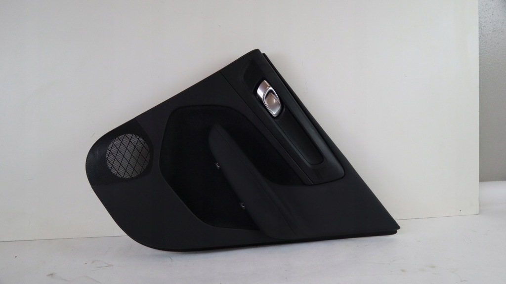 фото №1, Volvo xc40 обшивка двері правий задня 31407710