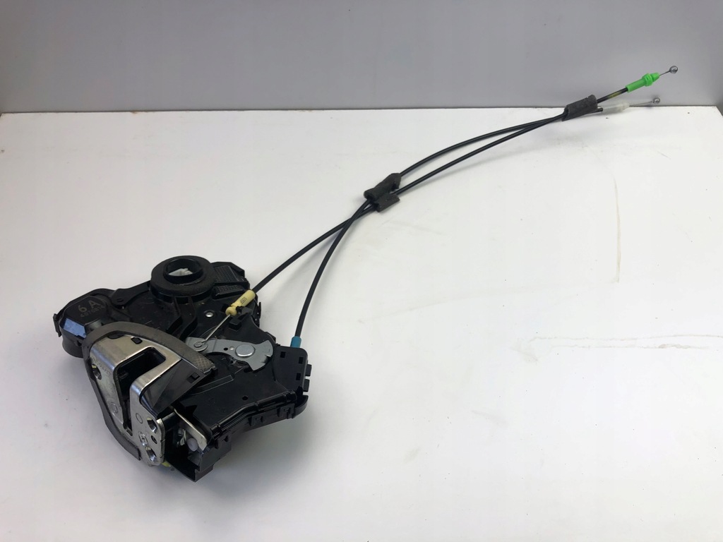 фото №1, Lexus ct 200 замок дверь левый перед