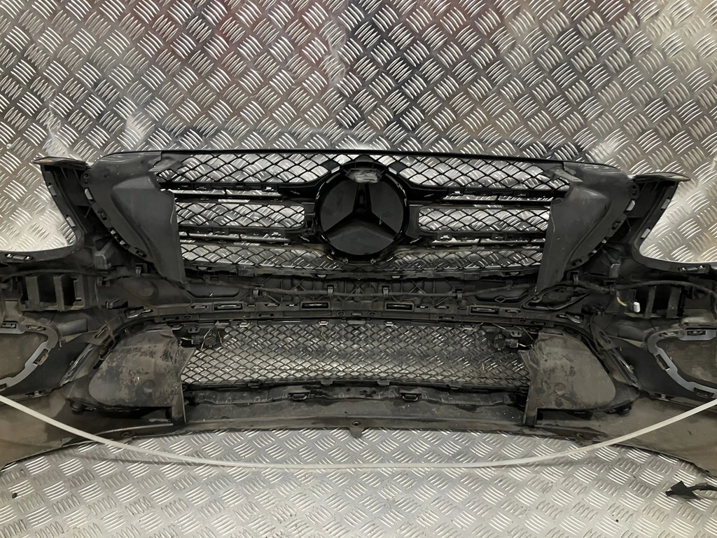 фото №12, Бампер перед mercedes glc x253 лак 755 kompletny