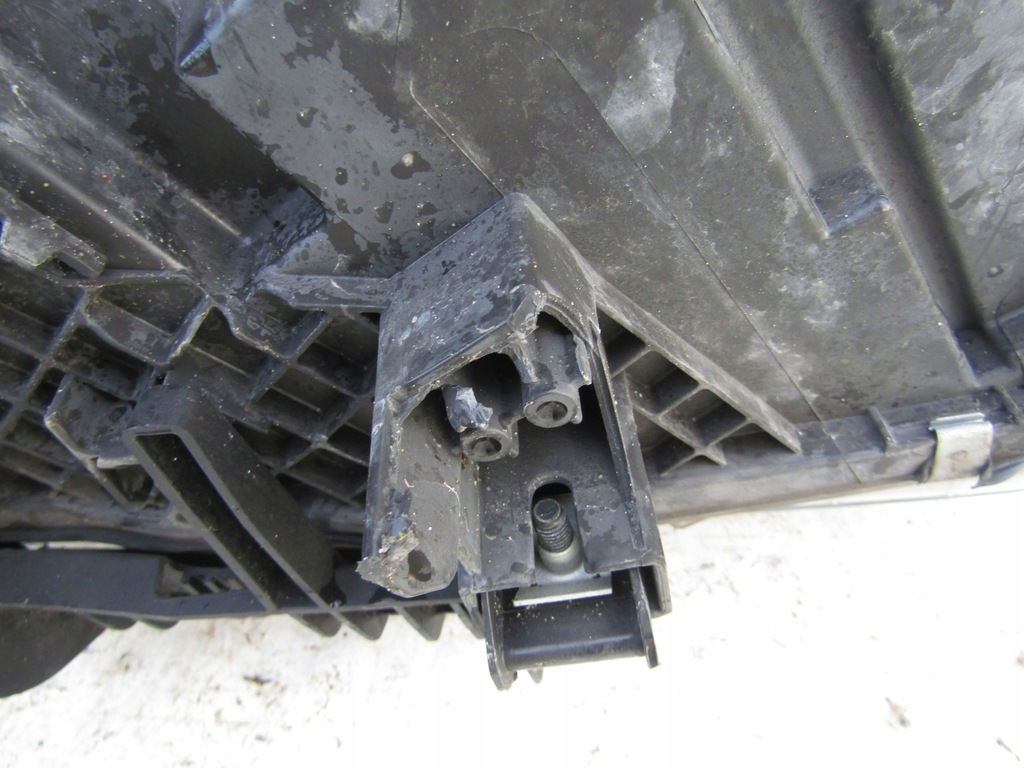 фото №13, Лампа bmw 2 f45 f46 14- левый перед eu обычная h7