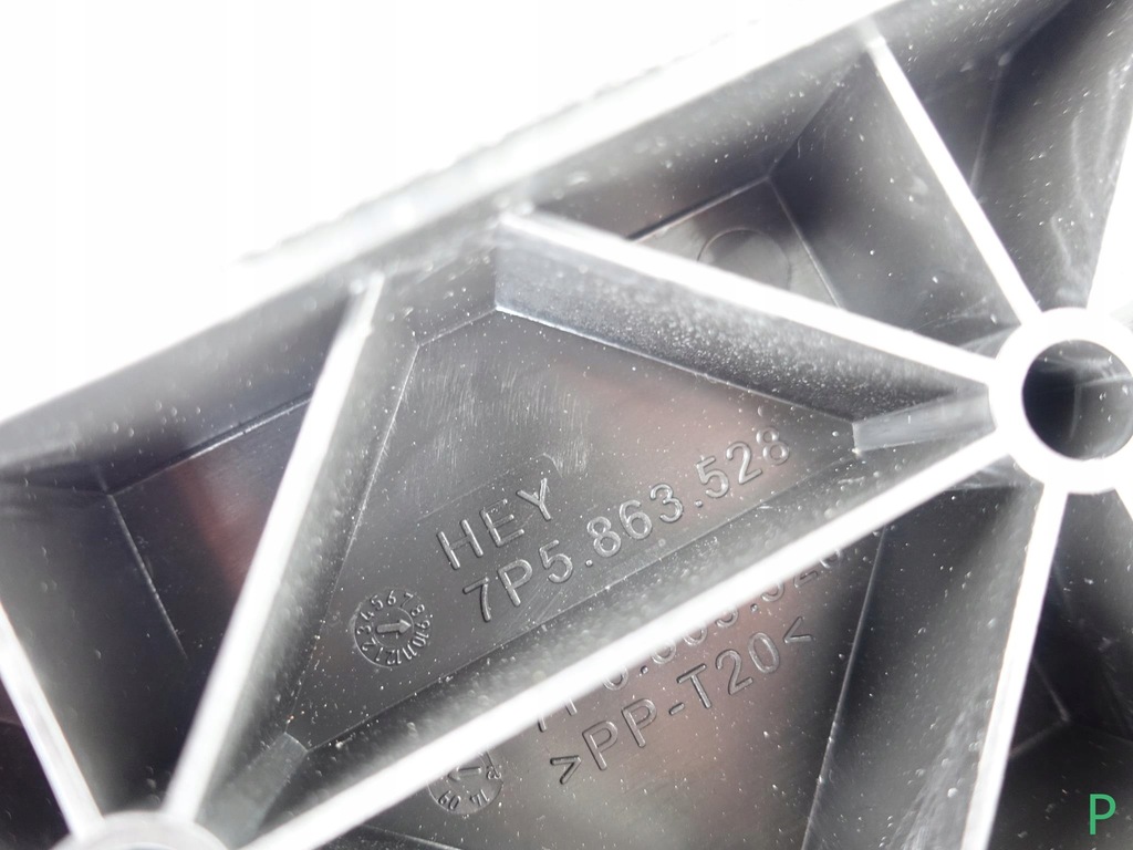 фото №10, Porsche cayenne 7p 10- пол багажника коврик