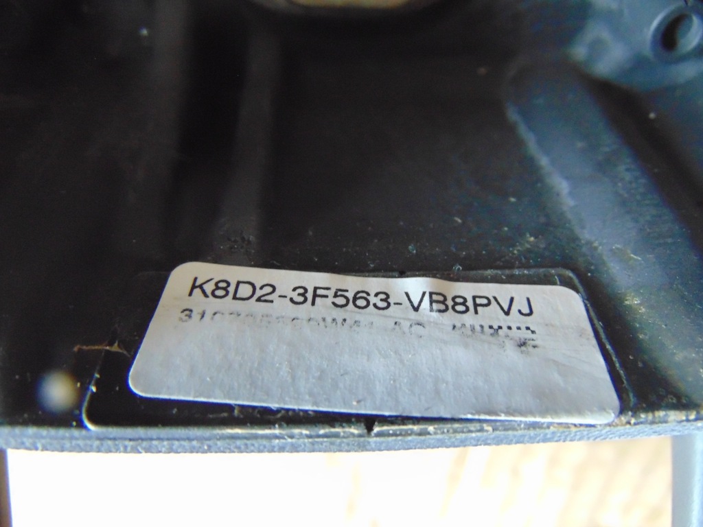 фото №3, Воздуховод range evoque l551 лепестки переключения k8d23f563vb