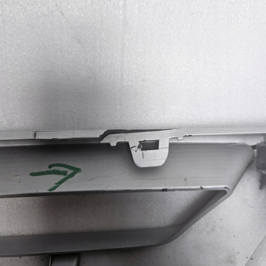 фото №8, Dacia spring спойлер накладка дифузор бампера заднього задня