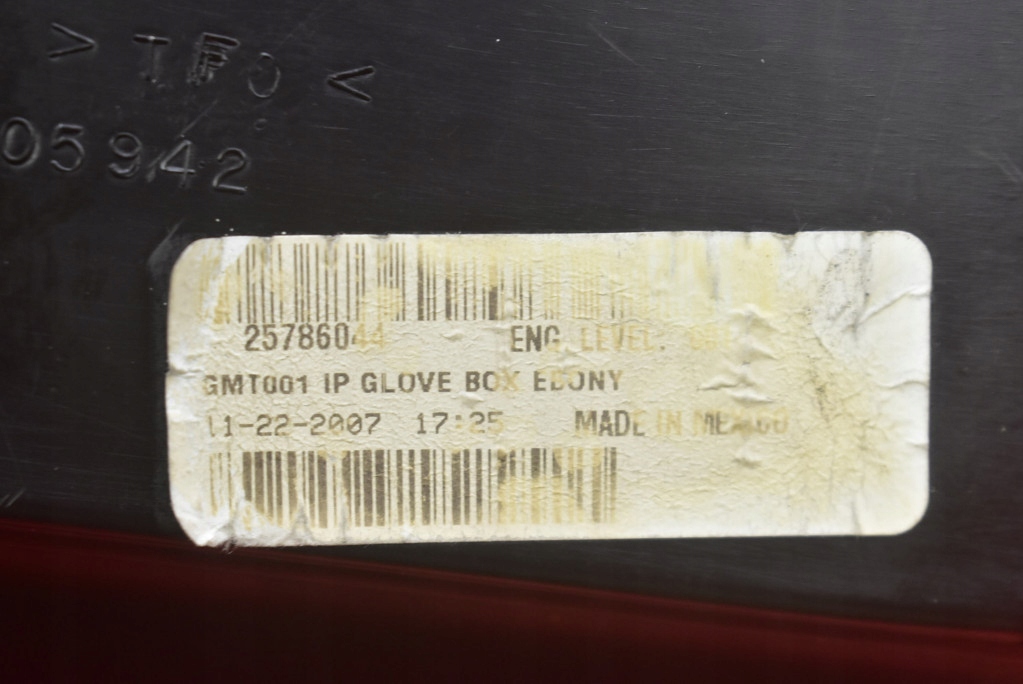 фото №8, Бардачок пассажира eu 25786044 chevrolet hhr 1 i 05-11