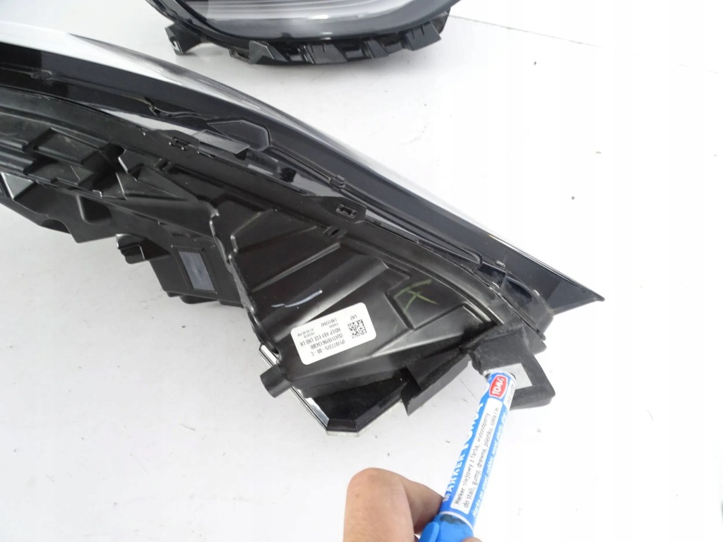 Фара перед передняя левая tesla 3 full led Недорого