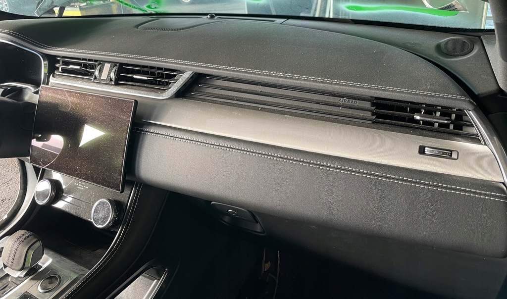 фото №6, Jaguar f-pace lift x761 приборная панель консоль подушки безопасности ремни подушка безопасности натяжители