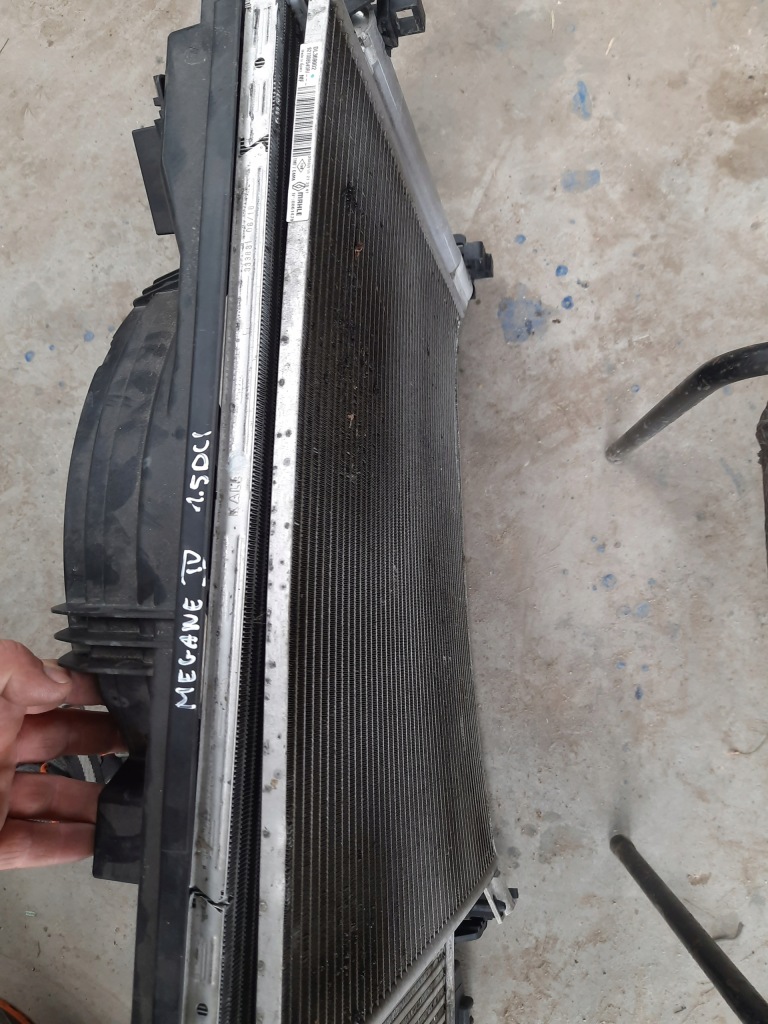 Megane iv 1.5dci радиатор вентилятор комплект . Цена