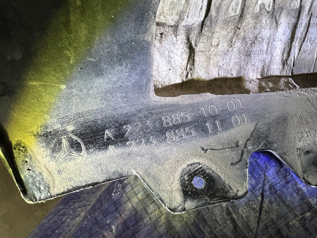 фото №8, Mercedes sklasa w223 amg набір бампер передній