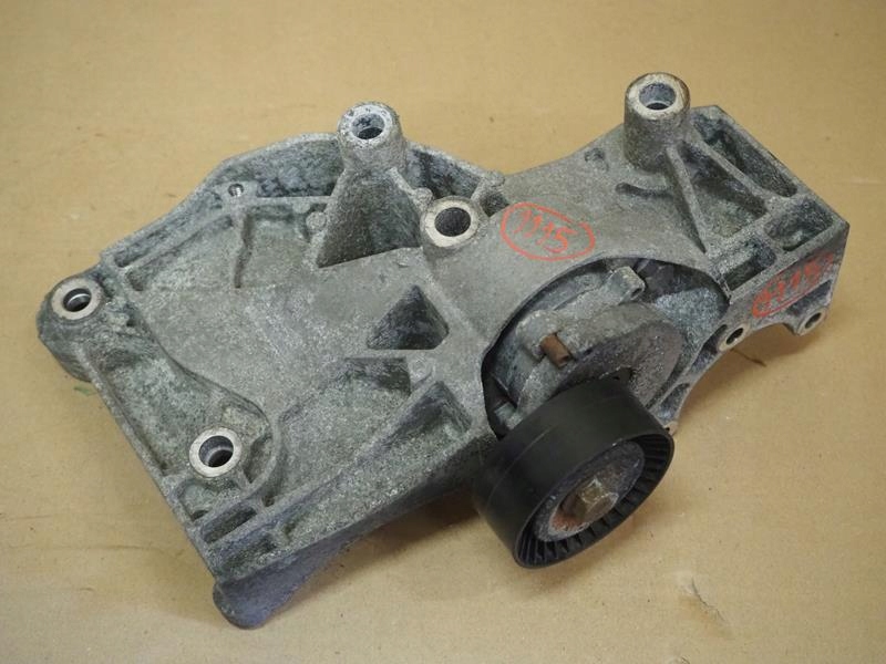 Купить Кронштейн кронштейн генератора 2.0 cdti opel insignia