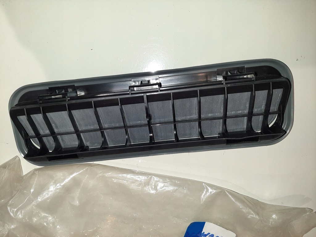 фото №8, Hyundai i40 sonata решітка вентиляційна багажника