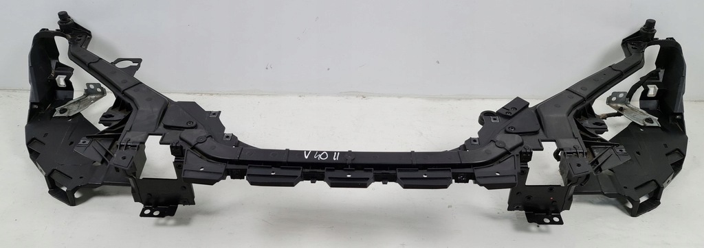 фото №1, Pas передний усилитель панель фары volvo v40 ii cross