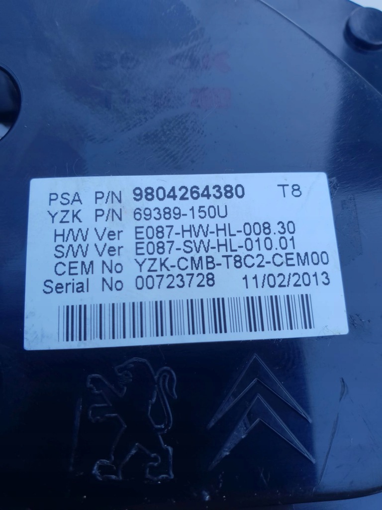 фото №9, Peugeot 3008 i 11-13 hybrid лічильник прилади