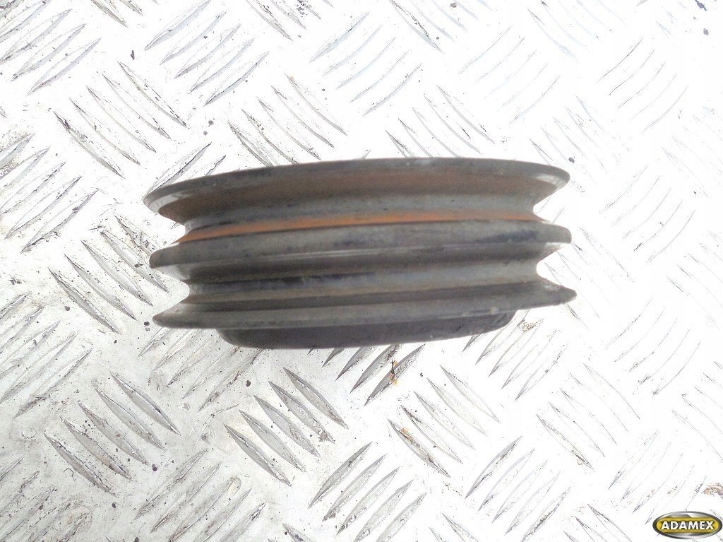 фото №5, Nissan serena 2.3d 97r - шкив насоса wody