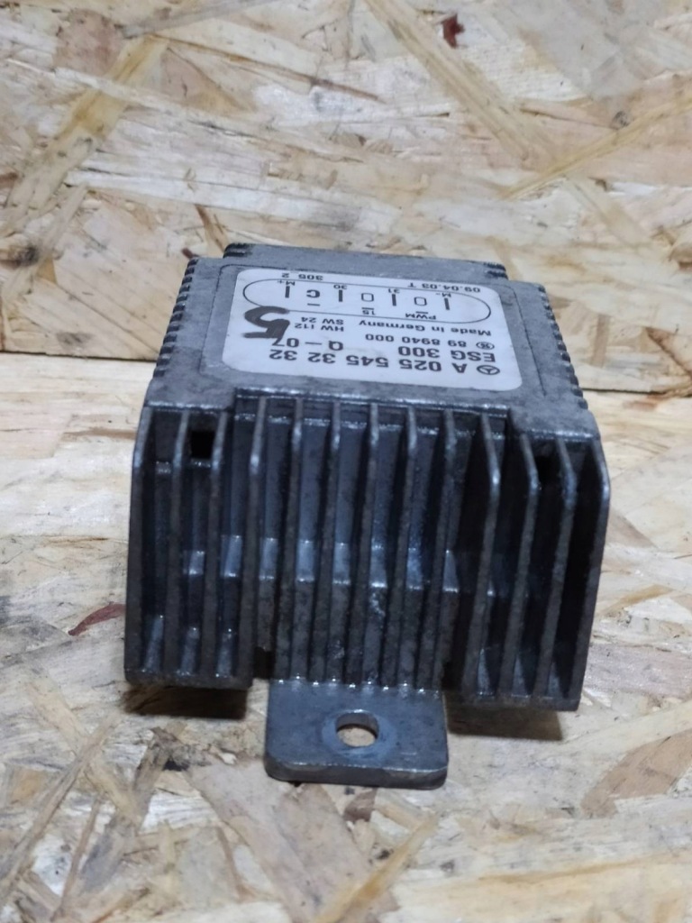 Mercedes-benz оригінальний номер a0255453232 блок керування вентиляторів Доставка