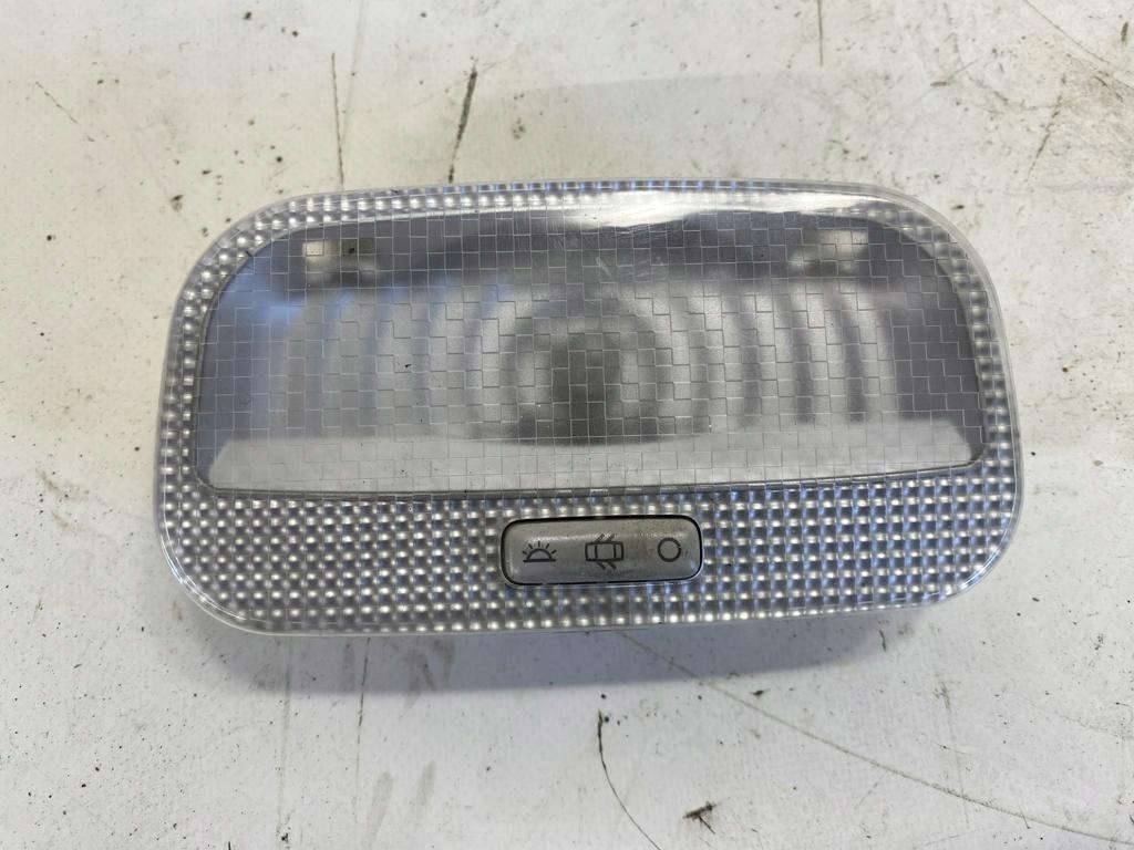 фото №1, Лампа podsugitki задняя освещение салона peugeot 207 sw 9652262180