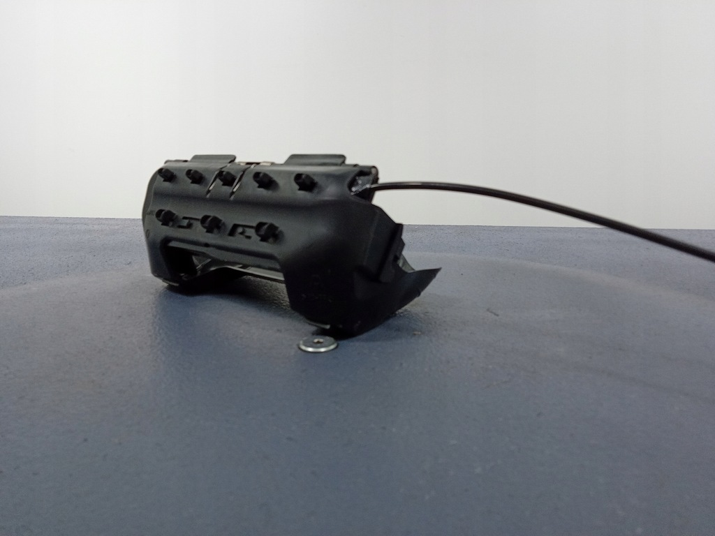 фото №4, Mercedes cl w216 захист підголівник задня a2169101175