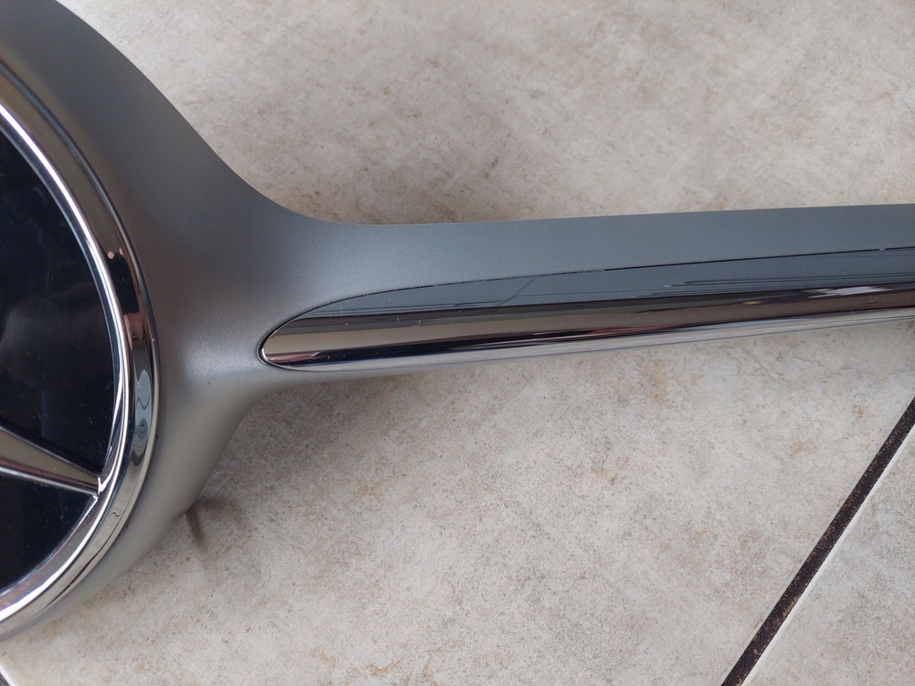 фото №5, Решётка радиатора - накладка решетка - значок - mercedes cla w 118