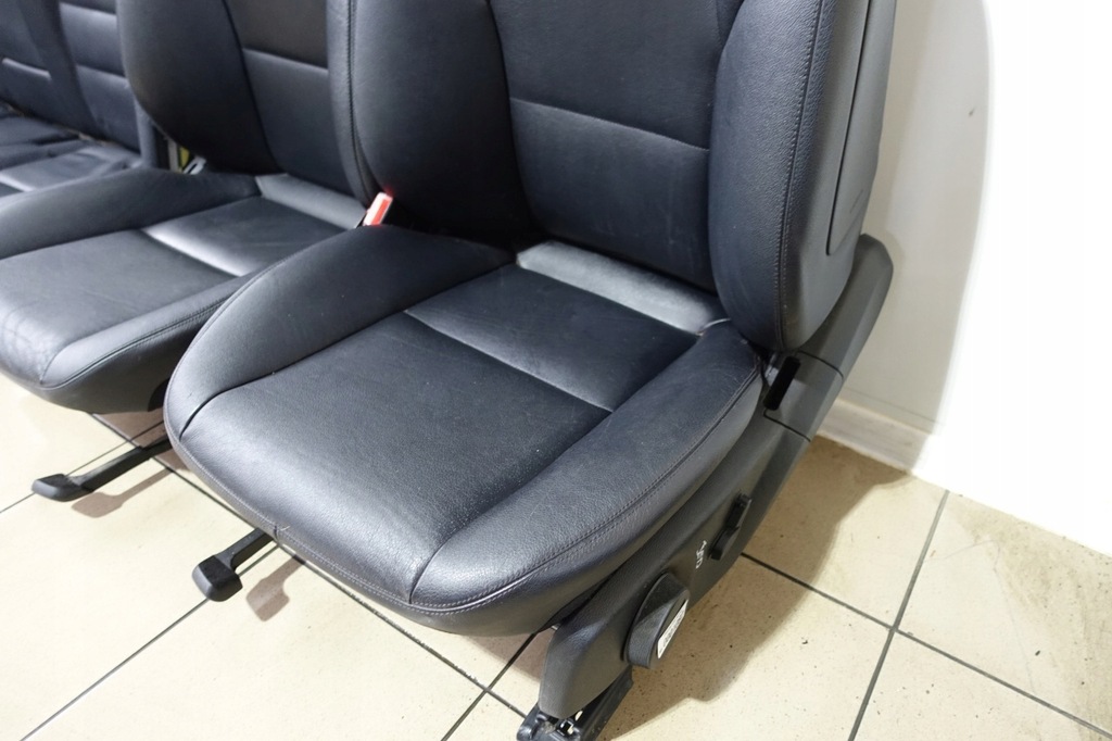 фото №5, Mercedes w204 сиденья обивка сиденье кожа c-klasa sedan