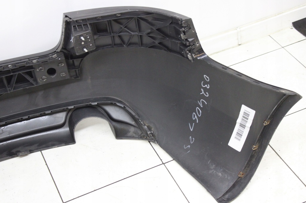 фото №14, Audi a4 b7 cabrio бампер задняя задний диффузор