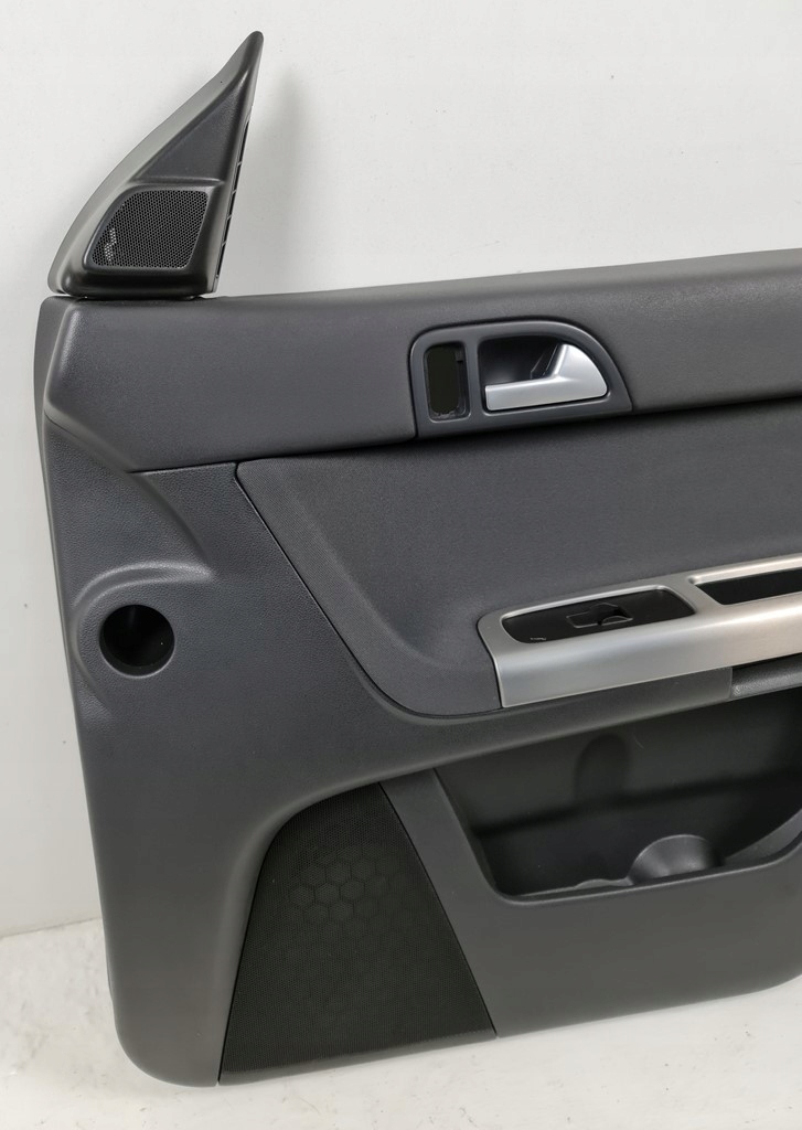 фото №5, Оббивка обшивка двері правий перед volvo v50 euro