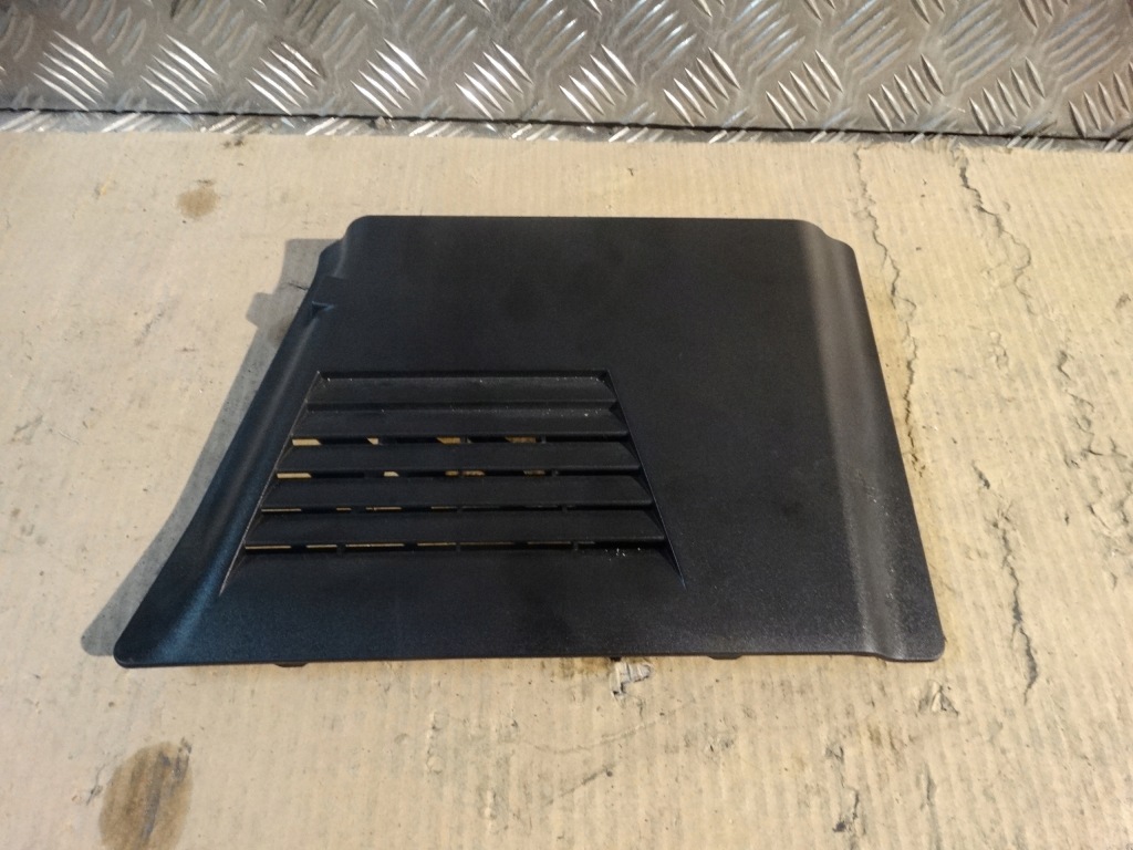 фото №1, Idealna решітка обдув права mercedes w213 1