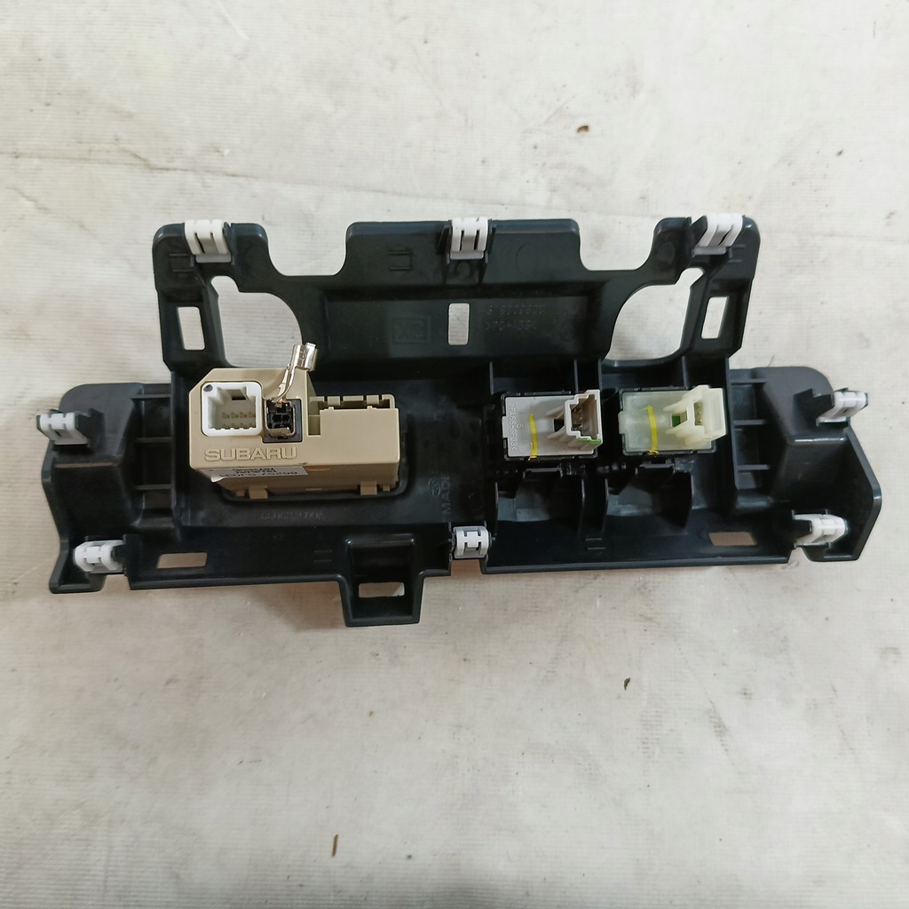 фото №7, Subaru ascent 19- адаптер usb консолі центральної usa 86257sj031