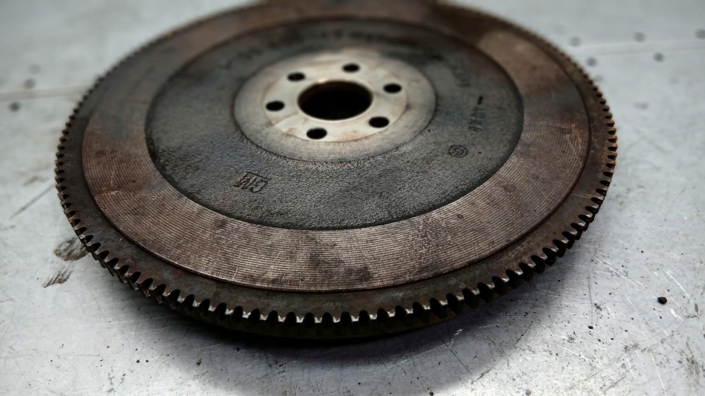 фото №4, Колесо маховик opel corsa c 1.0b 00r r90400169